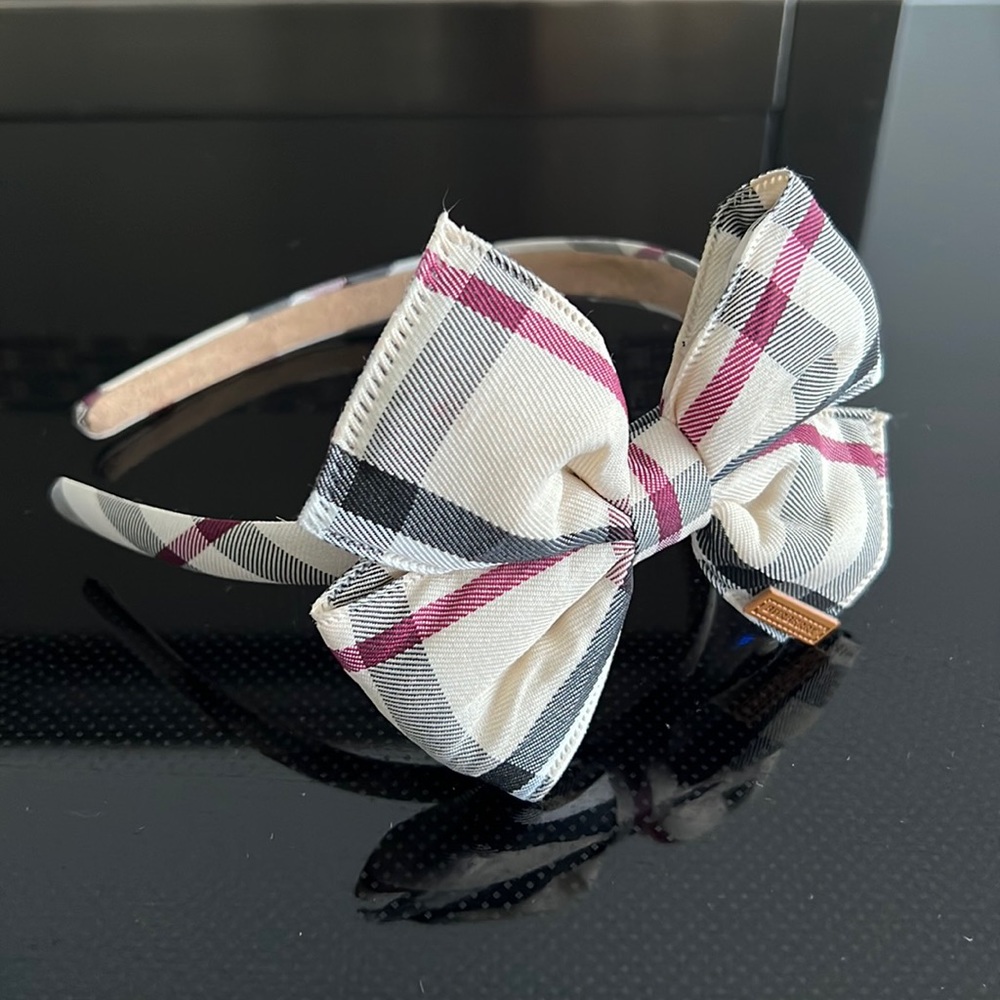 Headband for kids Burberry. New